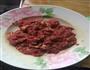 胡萝卜丝炒牛肉的做法图解1