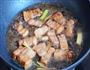 红烧肉焖饭的做法图解7