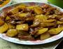 红烧肉焖土豆的做法图解1