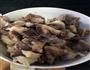 土豆焖牛肉的做法图解1