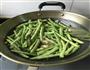 豆角炖肉的做法图解3