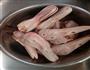 麻辣鸭头的做法图解1