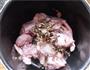 金线莲鸡汤的做法步骤4