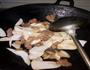 杏鲍菇炒肉片的做法图解5
