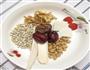 夏、秋季淮山薏米扁豆玉竹豬骨湯的做法图解1