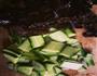 木耳黄瓜炒鸡蛋的做法图解3