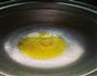 木耳黄瓜炒鸡蛋的做法图解4