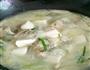 杏鲍菇鲈鱼豆腐汤的做法图解10