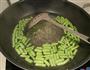 豇豆跑蛋的做法图解3