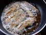 香炸咸带鱼的做法图解5