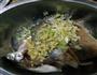 蒜香烤鲫鱼――电饼档版的做法图解3