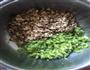 香菇四季豆猪肉饺的做法图解1