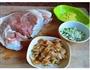 榨菜肉饼的做法图解1