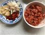 泡菜炒里脊肉的做法图解1