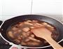 红烧肉炖小油菜的做法图解6
