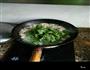 菠菜丸子汤的做法图解3