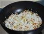 虾仁炒饭的做法图解7