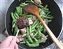 排骨土豆炖豆角的做法图解9