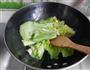白菜豆腐丸子汤的做法图解2