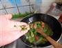 白菜豆腐丸子汤的做法图解7