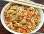 鸡蛋胡萝卜火腿肠炒饭的做法图解1