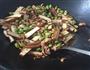 香干毛豆炒肉丝的做法图解7