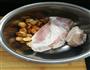 栗子红烧肉的做法图解1