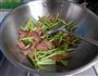 蒜苔炒腊肉的做法图解11