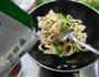 青椒炒豆皮的做法图解6