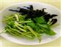 素什锦炒土鸡蛋的做法图解1