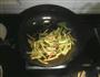 素食版干煸豆角的做法图解2