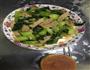 油菜炒肉的做法图解1