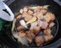 白菜猪肉炖粉条的做法图解10