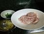 白菜肉丸儿汤的做法图解1
