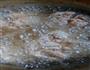 蒜味带骨炸鸡的做法图解3
