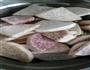 芋头炖鸡腿的做法图解1