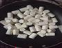 红枣花生牛轧糖的做法图解3