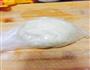 豆沙蛋黄酥的做法图解3
