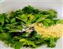 降血压神食材-玉米面粉蒸芹菜叶的做法图解2