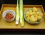 茭白焖豆腐的做法图解1