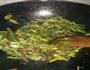 老干妈炒芹菜的做法图解4