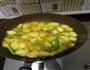 土豆茄子炖豆角的做法图解4