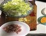 韭黄肉丝的做法图解1