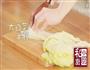 醋溜白菜的做法图解1