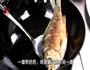 外婆菜烧鲫鱼的做法图解4