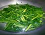 海米炝芹菜的做法图解2