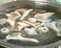 菌菇鱼丸瘦肉汤的做法图解3