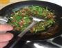 尖椒炒河蚌的做法图解7