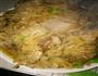 酸菜炒肉的做法图解8