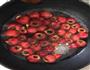 炒红果的做法图解2